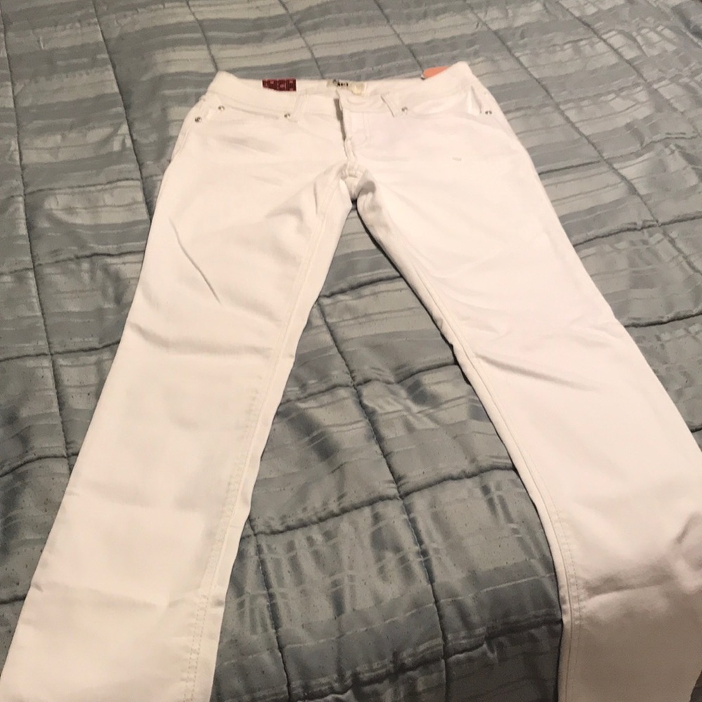Juniors SO white skinny jeans